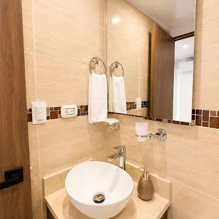Apartamento Coastal Blush, Sea View, Terrace & Pool *