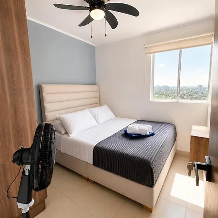 Apartamento Coastal Blush, Sea View, Terrace & Pool *